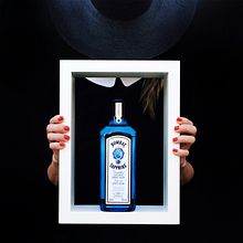 Campaña para Bombay Sapphire. Un progetto di Fotografia, Fotografia di prodotti e Pubblicità di Emilio Chuliá Soler - 05.09.2016