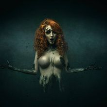 Sacrilegios: Libro de fotografía por Alter Imago. Un proyecto de Fotografía de retrato, Iluminación fotográfica y Retoque fotográfico de Eduardo Gómez (Alter Imago) - 19.02.2019