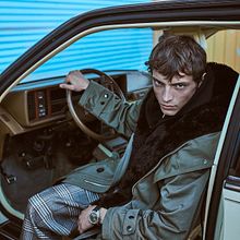 Garage. Photograph, Fashion Photograph, and Digital Photograph project by Oscar Arribas - 10.01.2018