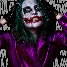 JOKER . % Paz Molina tarafından hazırlanan Poster Tasarımı, Güzel Sanatlar Fotoğrafçılığı, Portre Fotoğrafçılığı, Fotoğrafik A, dınlatma, Ve Fotoğraf Rötuşlama projesi - 03.08.2019