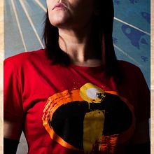  Miss Incredible . % Paz Molina tarafından hazırlanan Poster Tasarımı, Ürün Fotoğrafçılığı, Reklamcılık, Moda Fotoğrafçılığı, Portre Fotoğrafçılığı, Ve Fotoğraf Rötuşlama projesi - 03.08.2019
