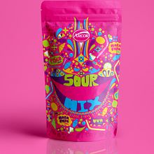 Pisco Sour Mix . Un proyecto de Creatividad, Dibujo artístico, Dirección de arte, Diseño y Diseño gráfico de Franco Falconi - 21.06.2012