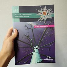Diseño  Anuario Fundación Jose Miguel Barandiaran. Design, e Design editorial projeto de patiarest - 21.03.2019