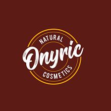 Onyric - Natural cosmetics Ein Projekt aus dem Bereich Br, ing und Identität, Logodesign und Verpackung von Clara Comín Olóndriz - 22.03.2019