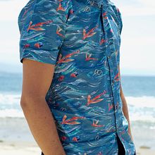 The Paradise? Shirt // CORONA // Wieden + Kennedy Amsterdam. Art Direction, Pattern Design, Product Design, Costume Design, Traditional illustration, and Social Media project by Adolfo Correa - 06.08.2018