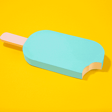 Ice Cream. Un proyecto de Artesanía, Dirección de arte, Papercraft y Producción audiovisual					 de Paula Posadas Alvarez - 25.03.2019