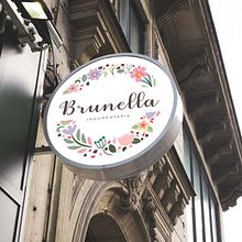 BRUNELLA INDUMENTARIA. Design project by Flor Leis - 03.26.2019