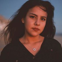 DAHUMA JEWELRY - COMMERCIAL. Een project van Film, Film, video en televisie,  Creativiteit,  Art direction, Fotografische postproductie, Audiovisuele productie y  Video van Dana Ramírez - 28.01.2017