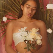 PURITY - SELF-PORTRAIT. Een project van Fotografie, Artistieke fotografie, Portretfotografie, Digitale fotografie y Retoucheren van foto's van Dana Ramírez - 24.03.2019