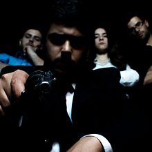 Briefcase. Film project by Daniela Vargas Matos - 03.27.2014
