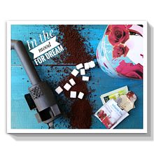 DREAM, estaba tomando el sol en la calle, como las lagartijas en verano... y pensé en las drogas legales. Café, azúcar y demas estimulantes.. Un proyecto de Fotografía con móviles, Fotografía de producto, Concept Art y Fotografía artística de Monse del Campo Sanz - 27.03.2019