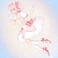 Madoka Moon. Fine Arts, Comic, Creativit, Drawing, Design, Character Design, Traditional illustration, and Digital Illustration project by Leire Gajate - 11.09.2018