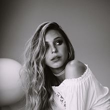 Juanita Tinelli. Un progetto di Fotografia di Dolores Gortari - 31.03.2019