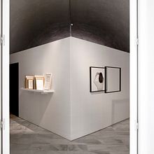 Museografía para la exposición Almudena Lobera: Instrumentos visionarios. Een project van Architectuur van Isabel Martínez - 06.04.2019