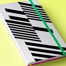 ROCK DESIGN. Br, ing e Identidade, Design gráfico, e Packaging projeto de JEL studi - 09.04.2019