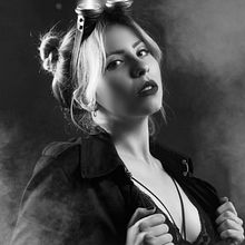 Spyral-x. Fine-Art Photograph, Studio Photograph, Portrait Photograph, and Digital Photograph project by Andrés Felipe Téllez - 03.17.2018