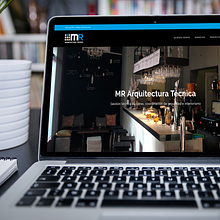 WordPress - Web Corporativa. Un proyecto de Desarrollo Web y Diseño Web de MdC Manzano - 30.12.2018