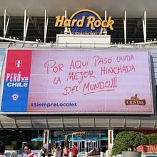 Ojo de Iberoamérica Winner / La Valla del Pacífico Perú vs. Chile. Digital Marketing, Creativit, Marketing, Advertising, Cop, writing, and Art Direction project by Renato Farfán Basauri - 04.17.2019