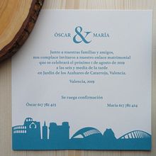 Invitación Boda - Skyline (Valencia). Un proyecto de Diseño, Diseño gráfico, Eventos, Ilustración tradicional e Ilustración digital de Mònica Prieto Turró - 01.01.2018