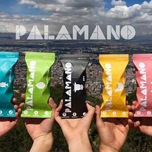 Palamano Food. Un proyecto de Br, ing e Identidad, Diseño de logotipos y Diseño industrial de Jose Cifuentes - 02.05.2016