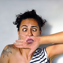 MakeUp, "Mimetitzada" Ein Projekt aus dem Bereich Kreativität, Bildende Künste, Zeichnung, Artistische Zeichnung, Fotografie, Artistische Fotografie, Porträtfotografie, Traditionelle Illustration und Malerei von Alba Mariné Villar - 22.06.2018