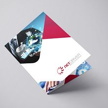 Presentación Net Driver. Een project van Redactioneel ontwerp y Grafisch ontwerp van Carlos Martínez - 10.07.2018