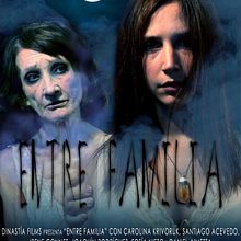 Entre Familia (Cortometraje). Un proyecto de Cine, Cine, vídeo, televisión y Producción audiovisual					 de Mariano Ortega - 08.05.2019