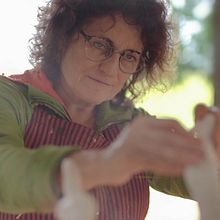 La escultora de la fiesta.. Un projet de Édition vidéo , et Production audiovisuelle de Roger RN - 13.01.2019