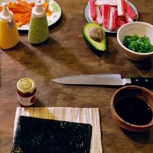 Velez Catering - Sushi. Un projet de Br, ing et identité, Cinéma, vidéo et télévision, Créativité, Édition vidéo, Postproduction photographique, Production audiovisuelle , et Vidéo de Leopoldo Molina - 20.05.2019
