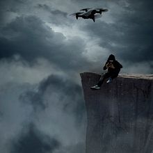 Dron Noche. Un progetto di Disegno artistico e Fotografia di Luis Enrique Lozano Valdivieso - 24.05.2019