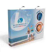 BIOIBERICA. Health care.. Un proyecto de Br, ing e Identidad y Marketing de Laia Amado Ollé - 12.06.2019