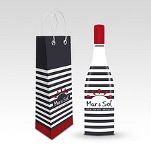YZAGUIRRE. Mar&Sol.. 3D, Br, ing, Identit, Poster Design, Product Design, and Packaging project by Laia Amado Ollé - 06.12.2019