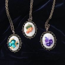 Mi Proyecto del curso: Técnicas de bordado en miniatura. Un projet de Artisanat , et Broderie de Karin Finkelstein - 16.06.2019