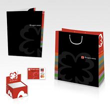 GRUPO 2002.. Un progetto di Br, ing, Br, identit, Design editoriale, Graphic design e Pubblicità di Laia Amado Ollé - 19.06.2019