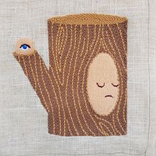 Tronquito. Arts, Crafts, Embroider, Design, and Character Design project by Carolina Bello - 01.19.2019