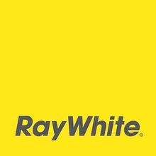 Auction at Ray White. Film, Film, Video, TV, Creative Consulting, Creativit, Marketing, and Digital Marketing project by Shadi Lagrate - 01.20.2019