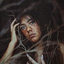 My project in Artistic Self-Portrait Photography course. Fine-Art Photograph project by Isabel M. Mejia - 06.20.2019