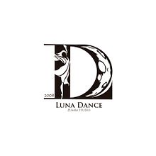 Mi proyecto: Luna Dance, Zumba Studio. Graphic Design project by Jesús Méndez - 07.02.2019