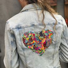 Chaqueta Corazon. Un progetto di Ricamo, Creatività, Design e Fashion design di Josefina Allendes - 04.07.2019