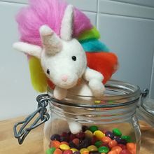 Curso needle felting. Arts, Crafts, Creativit, and Character Design project by Mari González - 02.10.2019