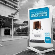 UNIR: Publicidad . Desain Editorial, Desain Grafis, Iklan, Arahan Seni, Dan Desain Logo proyek oleh Bárbara Pérez Muñoz - 07.13.2019