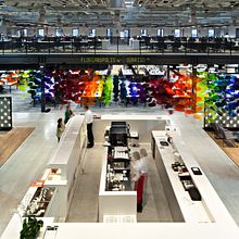 Mercado Livre Brazil, sistema de señales y pictogramas. Br, ing & Identit project by Hernán Berdichevsky - 11.26.2014