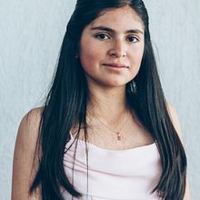 Quinceañeras. Photograph project by Catalina Kulczar - 04.16.2012
