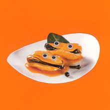 Alimentos transgénicos. Collage, and Traditional illustration project by mazo - 07.19.2019