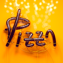 Lettering 3D: modelado y texturizado con Cinema 4D. 3D, Graphic Design, 3D Modeling, T, and pograph project by Ignacio Tomé - 07.22.2019
