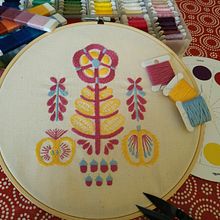 Color orgánico. Un progetto di Ricamo, Fashion design e Costume design di Rebeca Rodríguez González - 03.08.2019