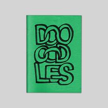 Doooodles zine. Un proyecto de Dibujo, Diseño editorial e Ilustración tradicional de Carlos Asencio - 05.08.2019
