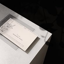 Branding I. Un projet de Br et ing et identité de momo no kosame. - 06.08.2019