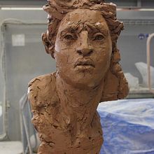 Modelado en barro de cabeza. Un proyecto de Escultura de Gil Gijón - 17.05.2015