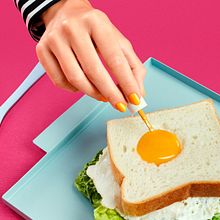 Moraleja Green 2019 Campaign. Un proyecto de Concept Art, Creatividad, Dirección de arte, Fotografía, Fotografía de producto, Fotografía de retrato, Fotografía digital, Fotografía gastronómica e Iluminación fotográfica de Tessa Doniga Johnson - 14.08.2019